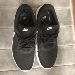 Women’s Nike Tanjun